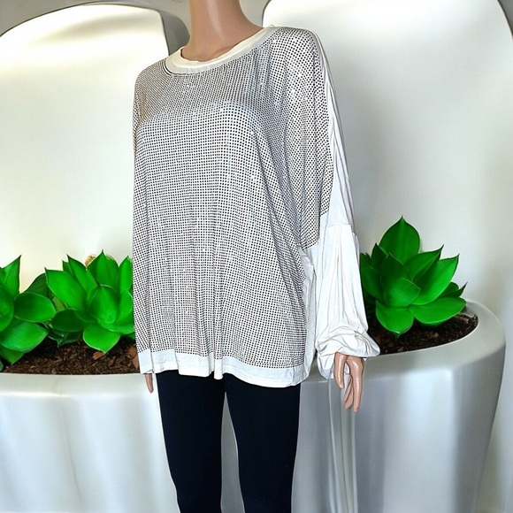 NWT Vocal Ivory Dolman Long Sleeve Rhinestone Top - Picture 8 of 16